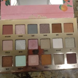 Lime Crime Venus XL II